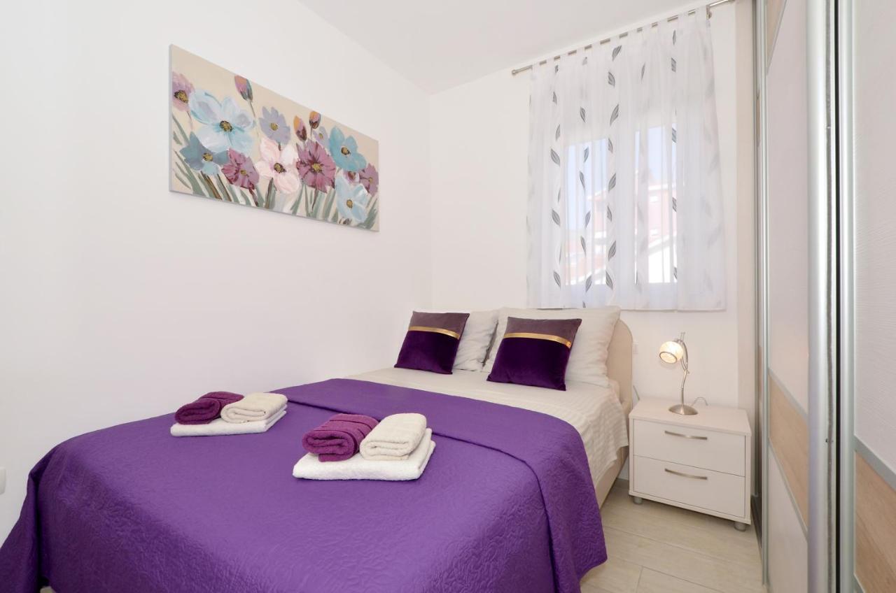 Apartman "Mary" Trogir Exterior foto