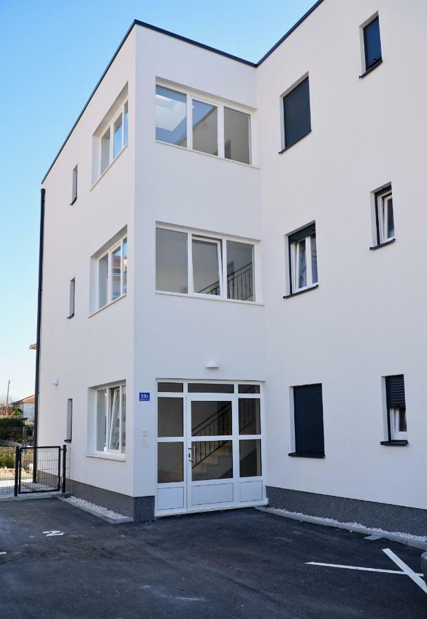 Apartman "Mary" Trogir Exterior foto